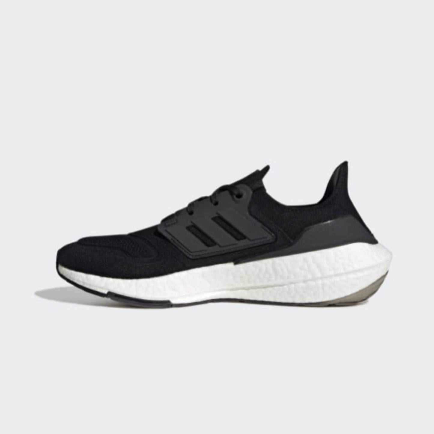 Adidas Ultraboost 2021 - ‘’ Black & White ‘’